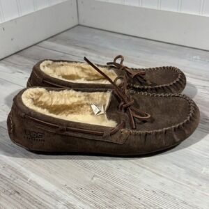 UGG DAKOTA Women's Suede Indoor/Outdoor Moccasin‎ Slippers 5612 Size 8